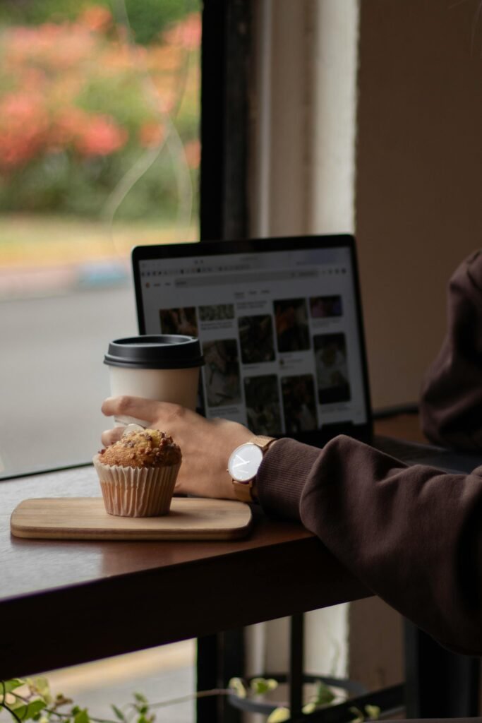 Cuánto gana un asistente virtual en 2026